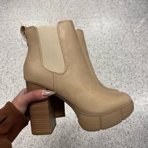 Beige platform boots